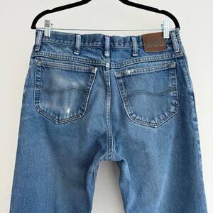 Vintage Lee Jeans Mens Fits 32x31 Blue Denim Straight Faded Whisker Distressed